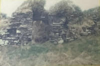 Bawane Manor.  History of An tSean Bheairic, The Old Barracks, Falcarragh, County Donegal, Ireland